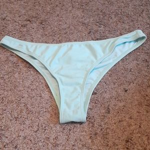 Scrunch bikini bottom